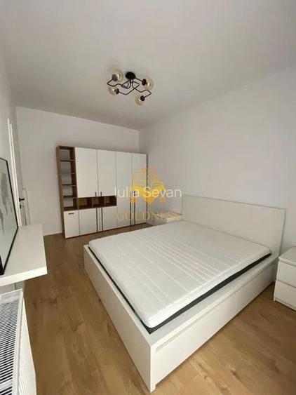 2 camere Open space, Modern, Parcare, Semicentral, Zona Horea, Gara 2 camere Open space, Modern, Parcare, Semicentral, Zona Horea, Gara