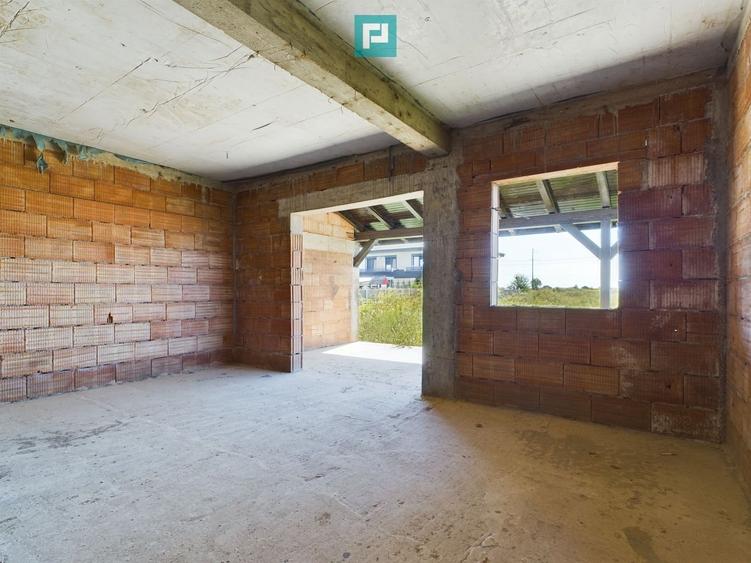 Duplex în Moșnița Nouă, în spate la Castel - 12