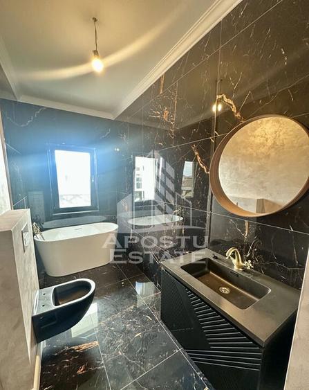 Duplex modern cu 4 camere, despartit prin camera tehnica,... - 1