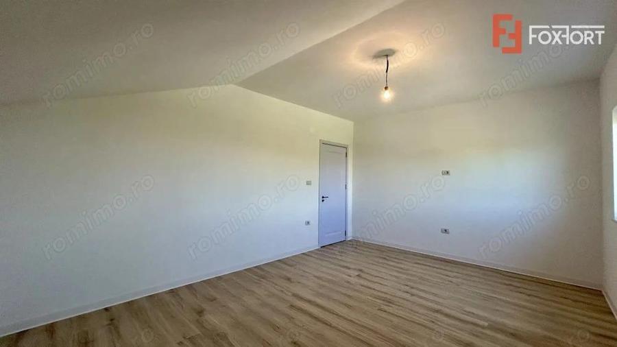 Duplex 5 camere si teren de 300 mp, zona Ghiroda - 9