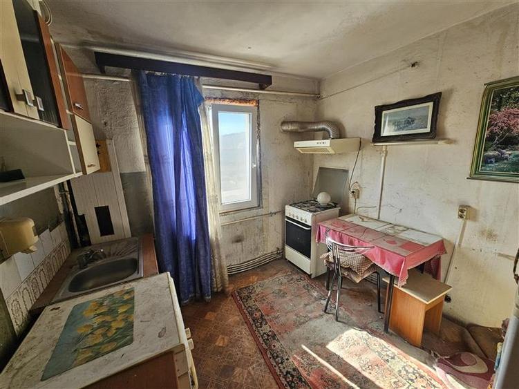 Resita, 2 Cam. Mobilat+Utilat, Micro 3 - 23