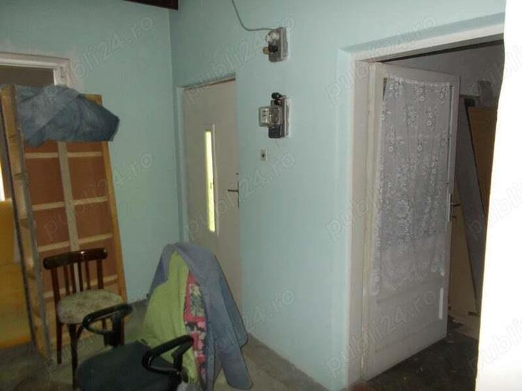 Casa, Timisoara, zona Aleea Ghirodei, de la Aleea Ghirodei inspre Canalul Bega 4 camere, 500mp teren - 12