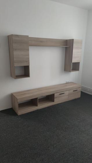 Inchiriez apartament cu 2 camere, cartier Vasia, disponibil de la 1.04 - 6