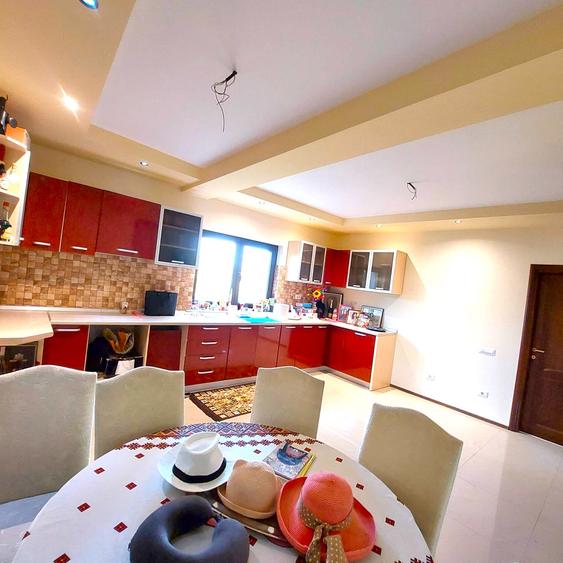 Casa 2016 Gugesti central - 1