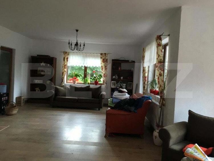 Cabana de vanzare, 8 camere,teren 1500 mp, zona Colibi?a-Malul Lacului - 4