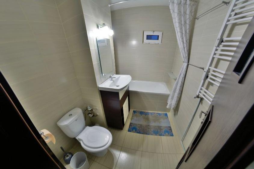 Apartament de inchiriat/ PROPRIETAR /3 camere /et.9 din 10/decomodat  - 9