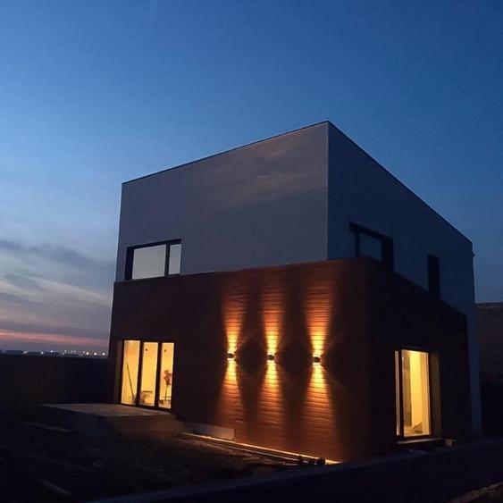 Proprietar - Single 4 camere, 330 mp curte compacta, living 40 mp - 1