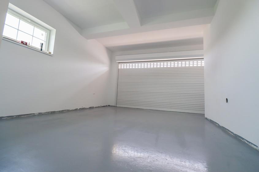 Vilă premium contemporană, finalizată în 2023 – design rafinat - 35