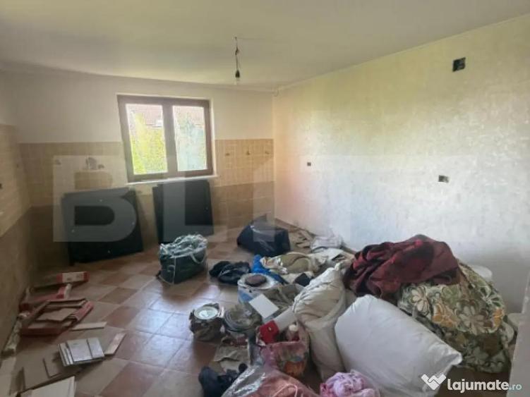 Casa cu etaj, 160 mp utili, 650 mp teren, Salcea - 6