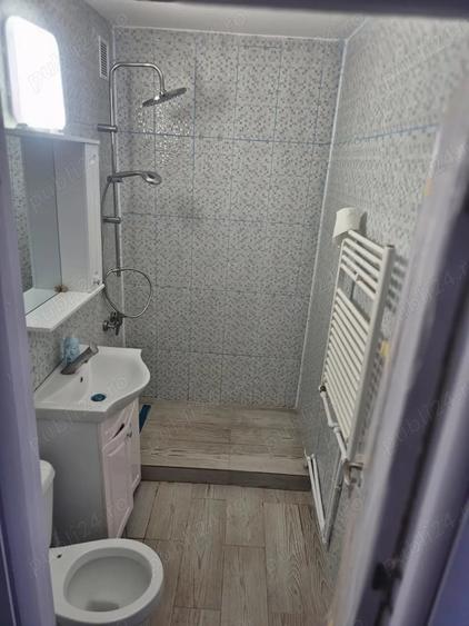Vand apartament 2 camere - 8