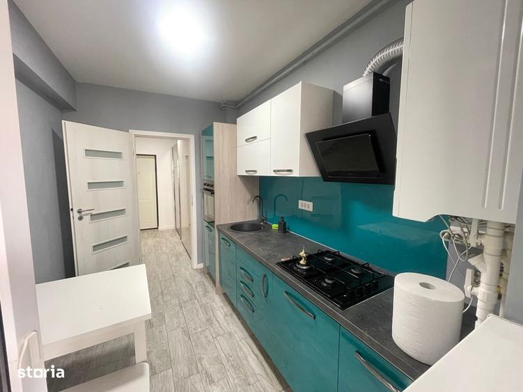 Garsoniera spatioasa,str Biruintei-Mega Image,Metrou 12 min - 3