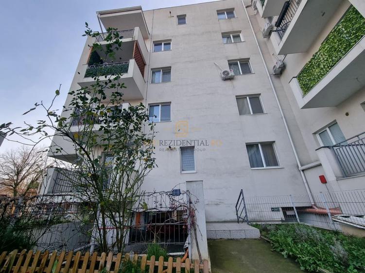 Apartament 3 camere, decomandat, Sector 4, Comision 0% - 9