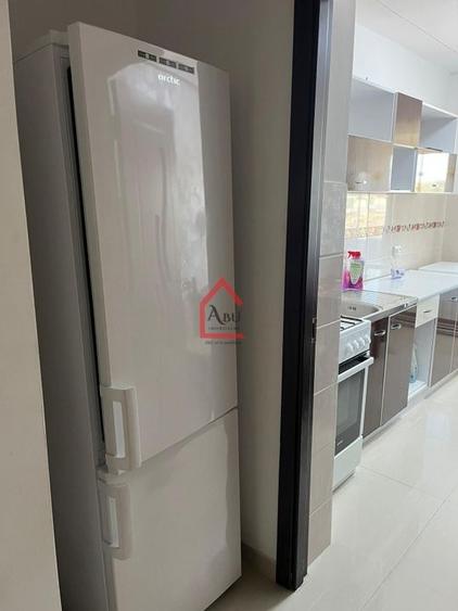 Apartament cu 3 camere, Decomandat, Dacia - 9