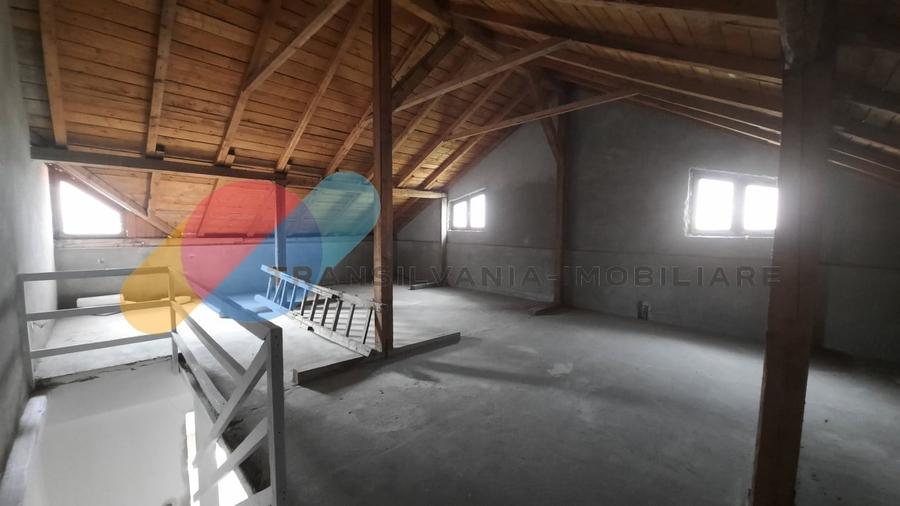 Casa tip duplex, 263 Mp utili, Copaceni - 15