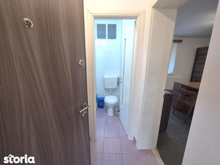 Chirie garsoniera cocheta mobilata si utilata zona Centrul Civic AFI - 17