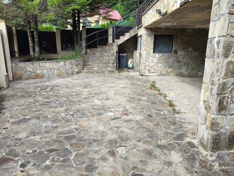 Vila D+P+E+M de vanzare in Busteni - 16