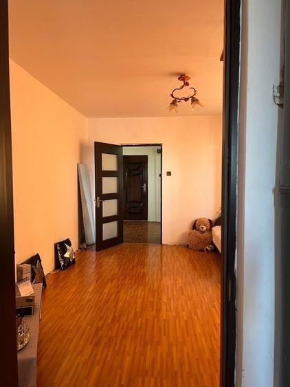 Apartament de vanzare - 5