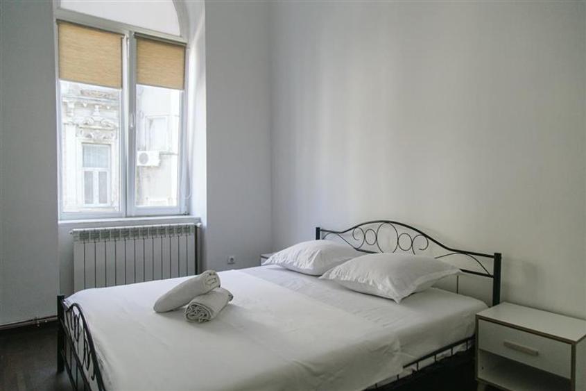 Apartament ultracentral de inchiriat- 3 camere - 3