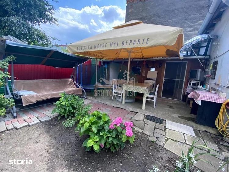 Casă cu 2 camere cu Teren 100 Mp în Central
