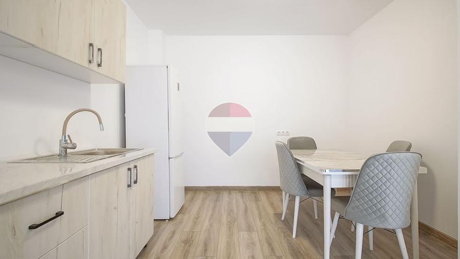 Apartament cu 2 camere decomandat, mobilat în Avantgarden