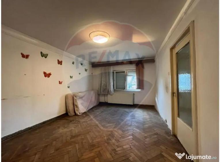 Apartament cu 2 camere semidecomandat în Mihai Viteazul