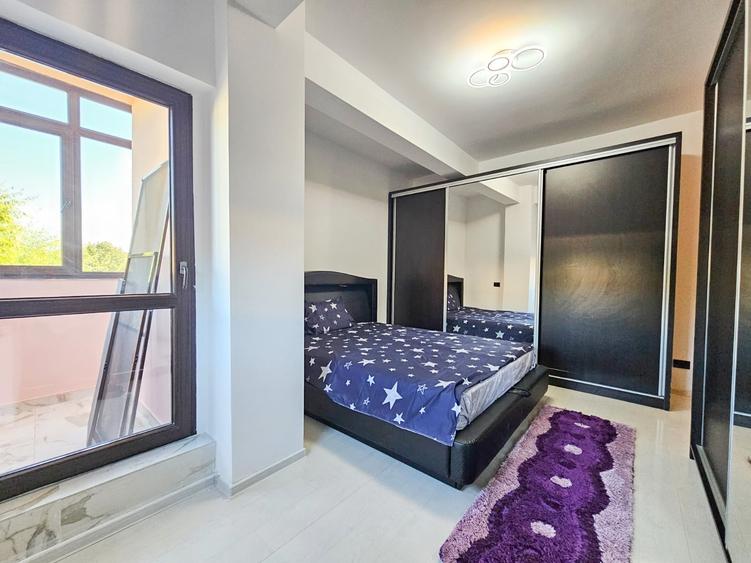 Apartament cu 3 camere decomandat în Drumul Taberei