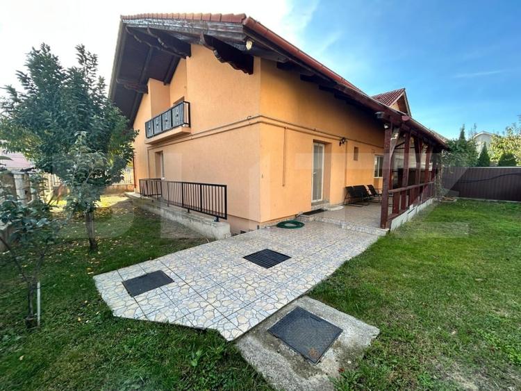Casă individuală cu 4 camere cu Canalizare în Luduș