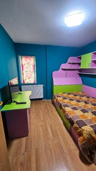 Apartament cu 2 camere decomandat, mobilat în Ostroveni