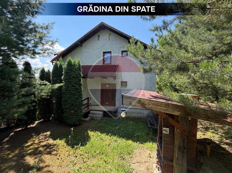 Casă individuală cu 3 camere cu Teren 1594 Mp în Valea Borcutului