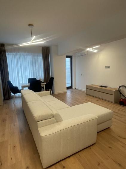 Apartament cu 2 camere semidecomandat în Central