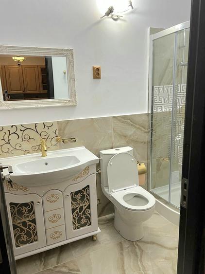 Apartament cu 3 camere decomandat în Centrul Istoric