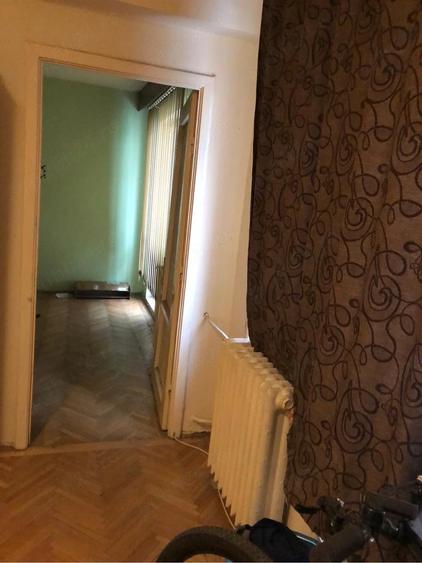Apartament cu 2 camere nedecomandat în Central