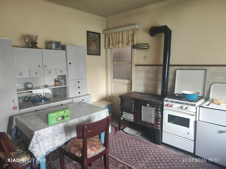 Casă cu 4 camere în Cuzăplac