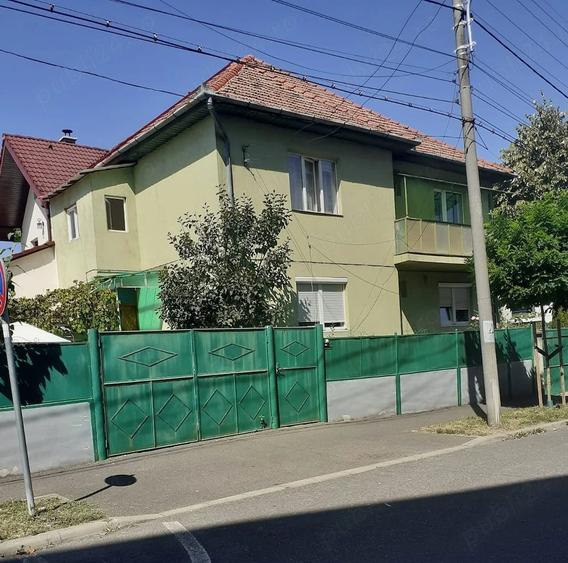 Casă cu 1 camere cu Teren 200 Mp în Calea Dumbrăvii