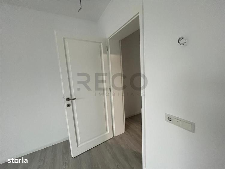 Casă cu 4 camere în Rontău