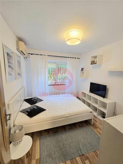 Apartament 2 Camere, Decomandat, Inel 2 - 12