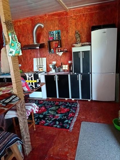 Vind teren intravilan ?i cabana - 1