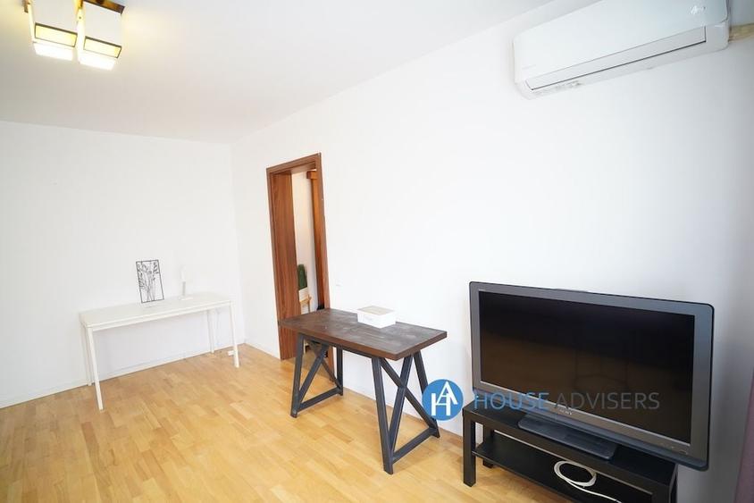 Apartament cu 2 camere, mobilat în Universitate