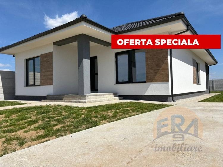 Casă individuală cu 4 camere cu Canalizare în Calea Aradului
