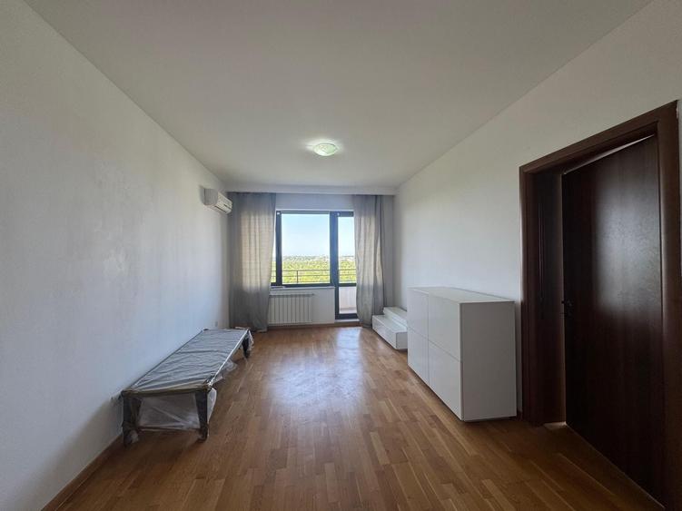 Apartament cu 2 camere semidecomandat, mobilat în Băneasa