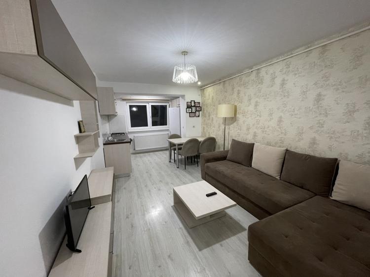 Apartament cu 2 camere decomandat, mobilat în Theodor Pallady