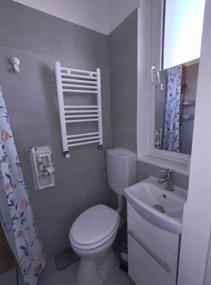 Inchiriez mini garsoniera, 15mp, Craiter, 1250 lei - 6