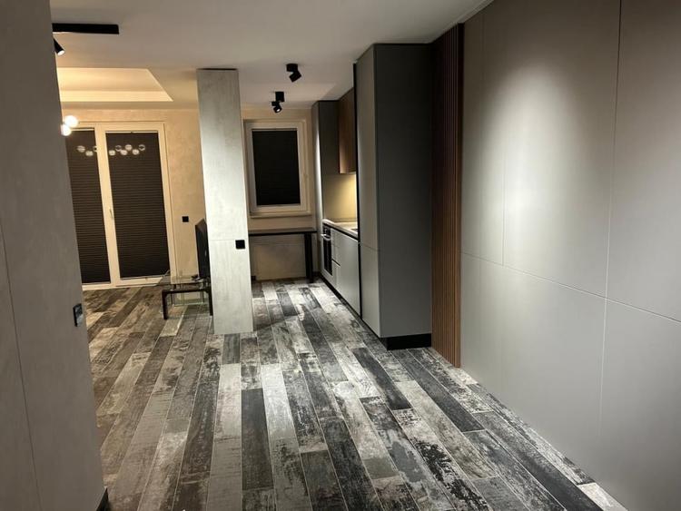 Apartament cu 2 camere, suprafata de 60 mp, cu loc de parcare in Urban Coresi - 2