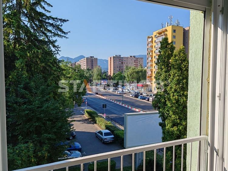 Apartament mobilat doua camere Piata Astra - 30