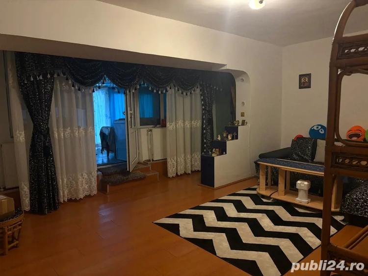 Vand apartament 4 Camere Slobozia - 3