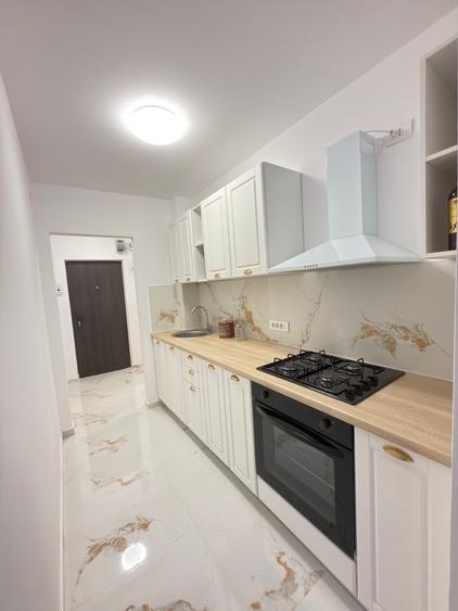 Comision-0% / Unirii, Bratianu vizavi de Magazinul Cocor - Negociabil - 3