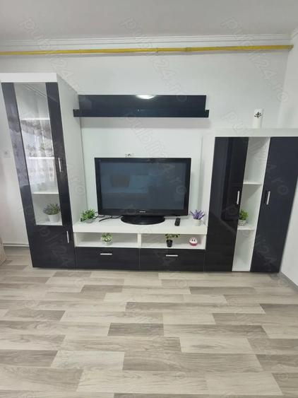 Vand Garsoniera 24mp etaj 3 4 zona Industriala. - 5