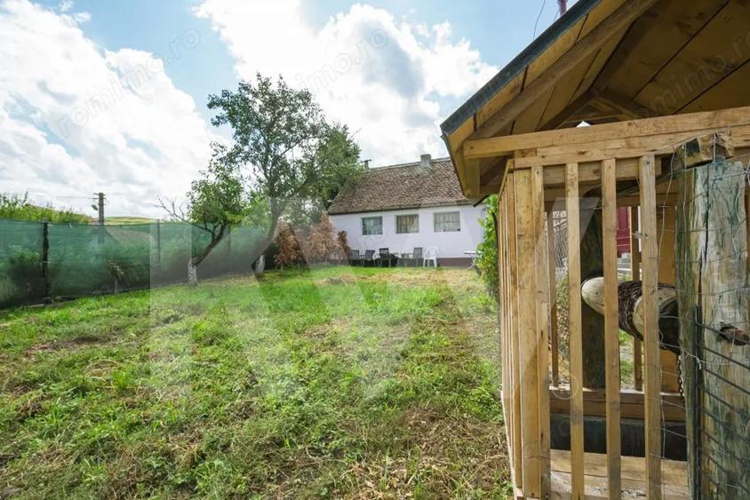 Casă cu 4 camere cu Canalizare în Alămor