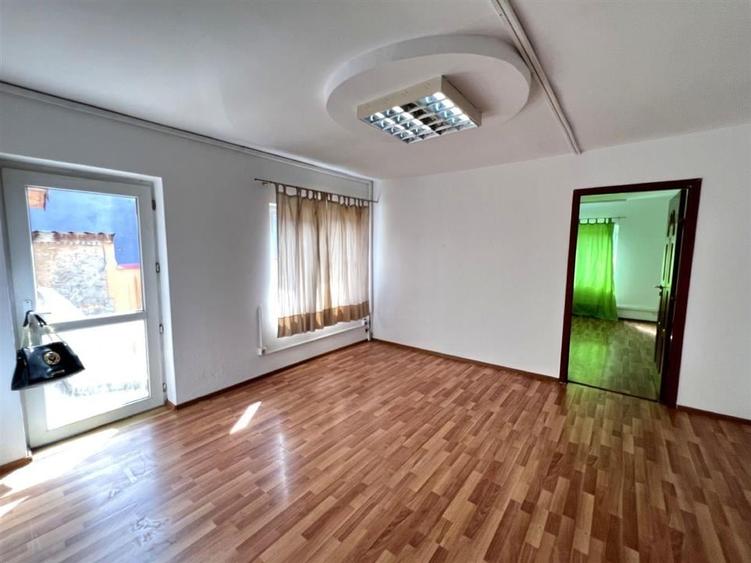 Vanzare vila P+1E | Vitan Mall - Mihai Bravu - 9