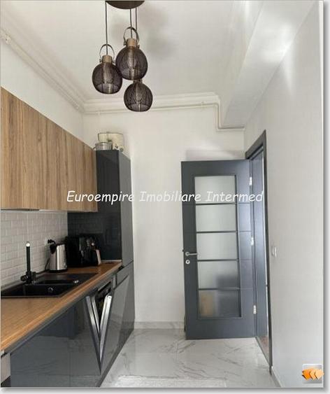 De vanzare apartament cu 2 camere in Constanta zona INEL 2 - 5